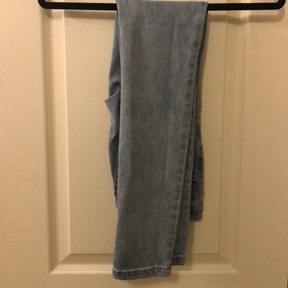 Garage Light Wash Skinny Jeans - Picture 2 of 3